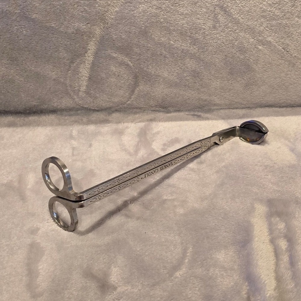 Yankee Candle Clean Cut Wick Trimmer Silver Long Handle Candle Scissors Tool